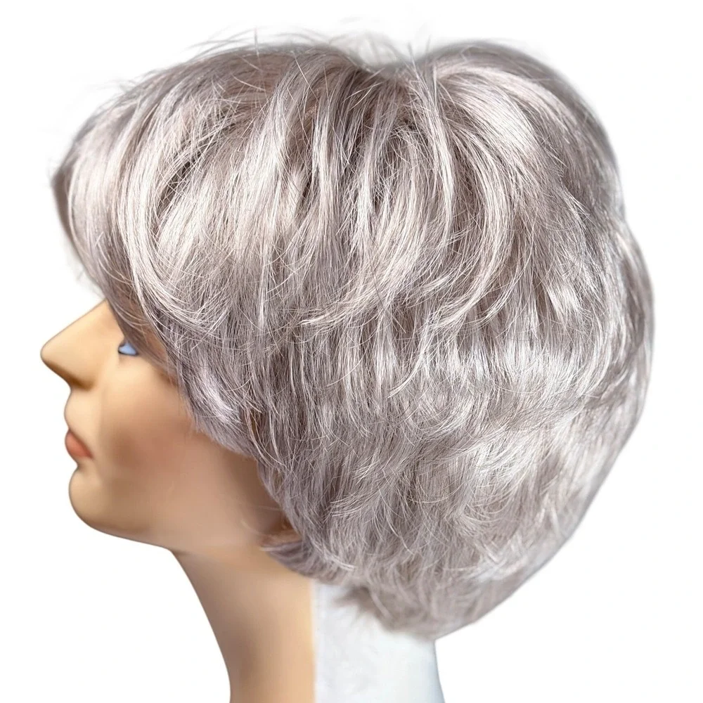 Henry Margu Iris Synthetic Wig Short Straight Grey‎ with Brown Highlights 56 NWT